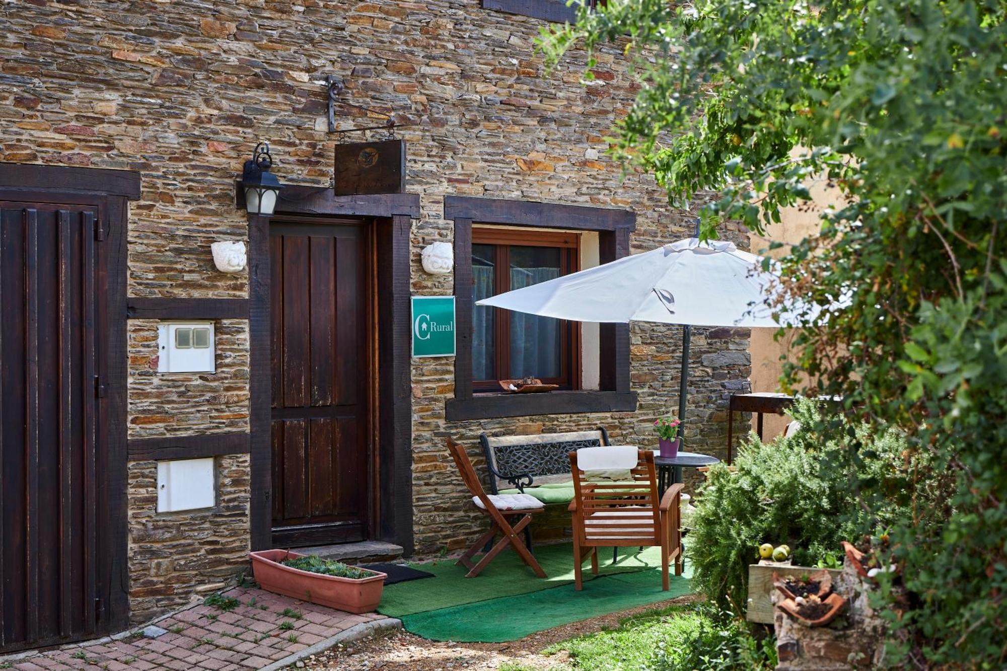 Casa Rural Fuente Del Arca Montejo Montejo de la Sierra Exterior foto